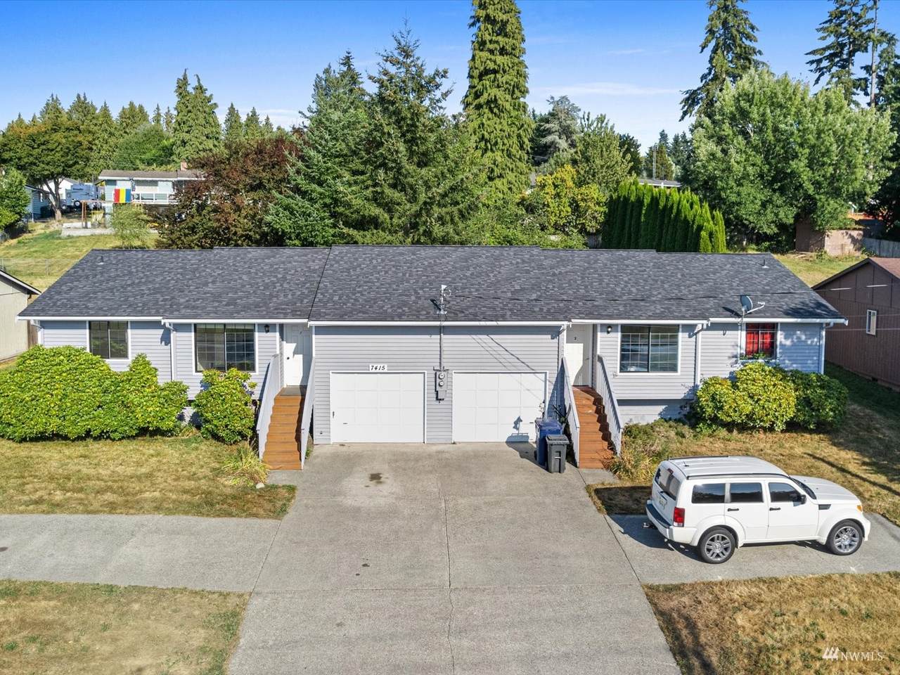 7415 67th Avenue - Photo 1