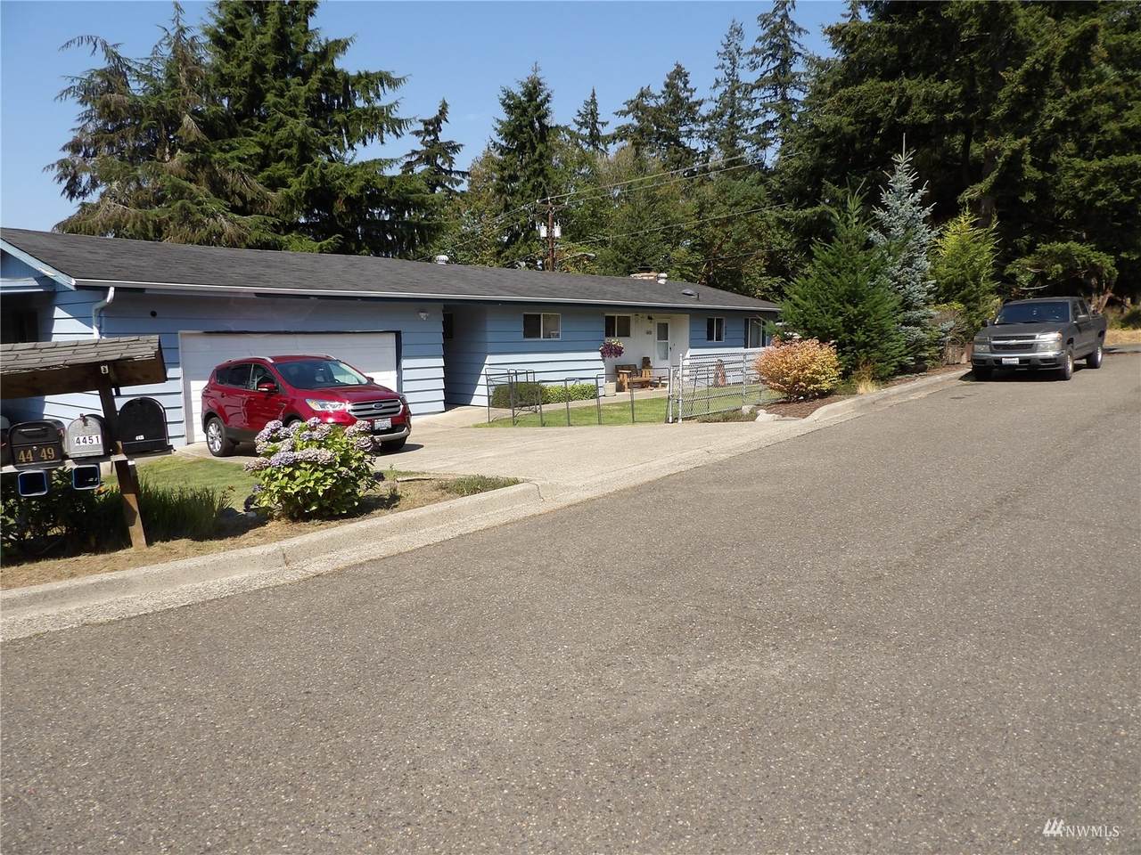 4455 Edgewood Drive - Photo 1