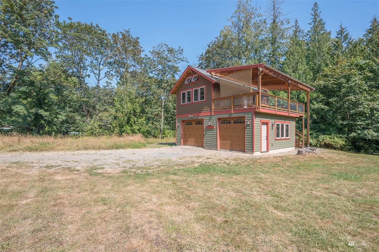 15550 115th Avenue - Photo 1