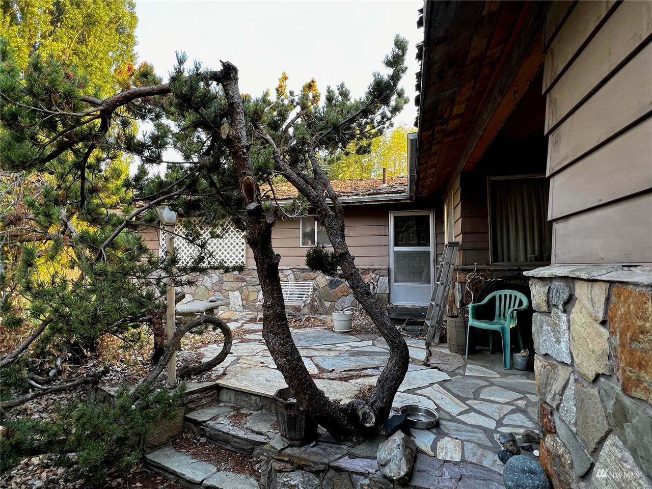 6094 Hazel Place - Photo 1