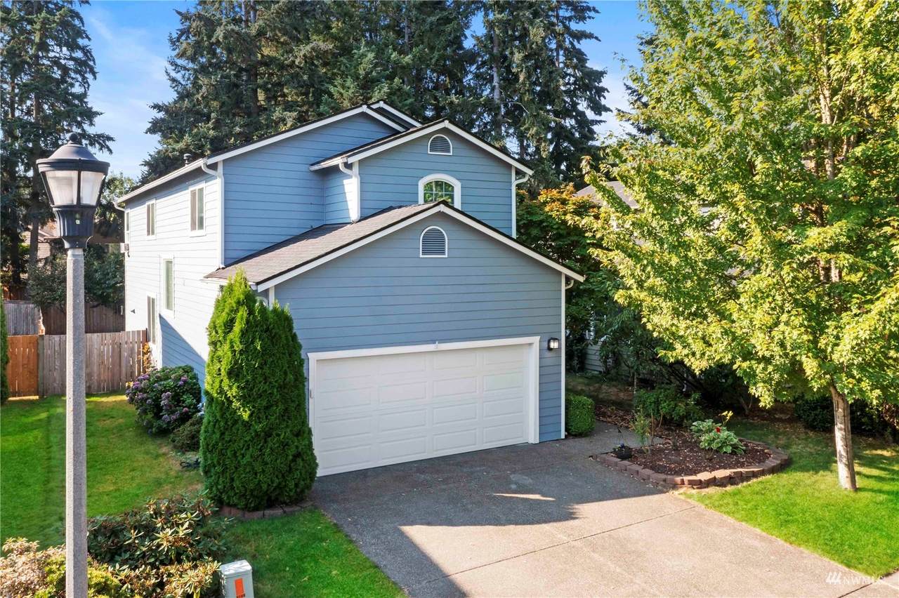 9104 178th Street Ct - Photo 1