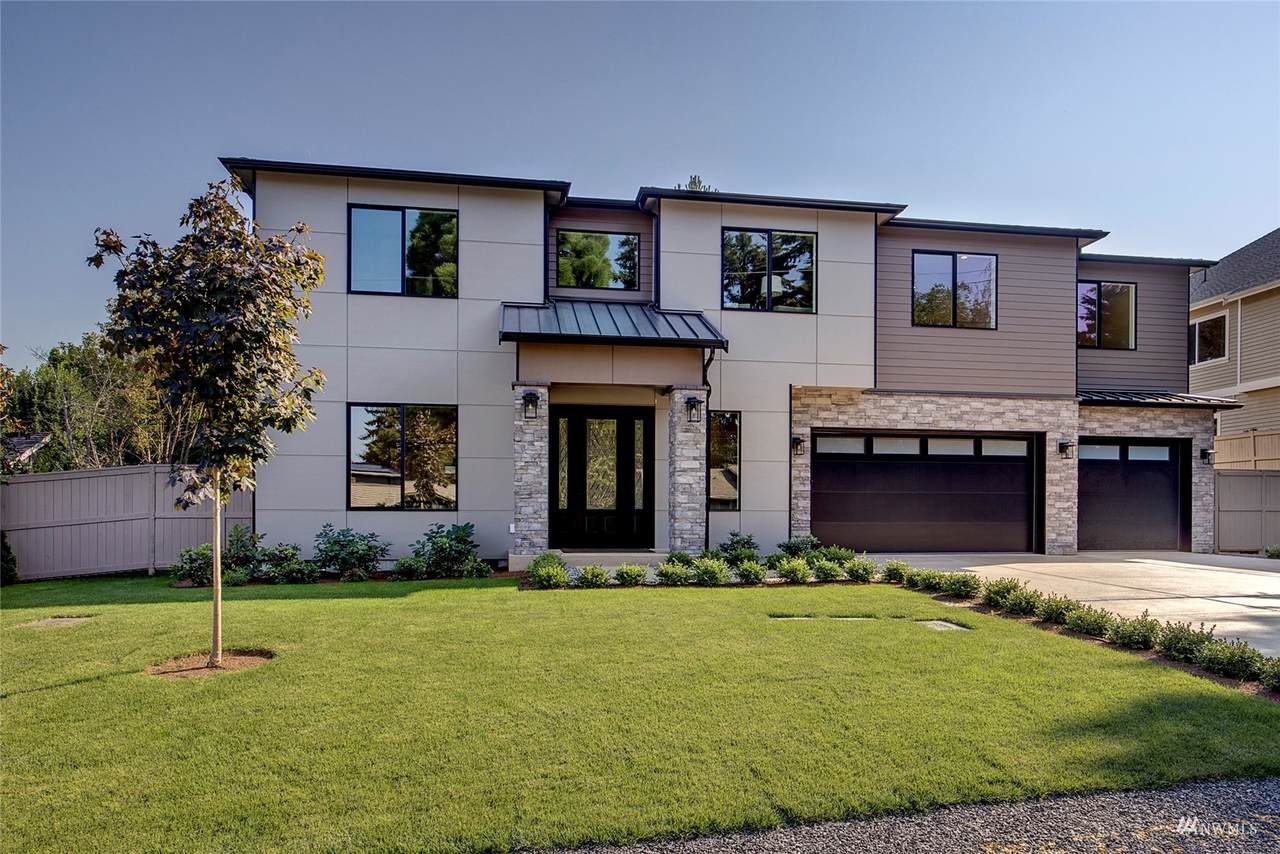10513 26th Street - Photo 1