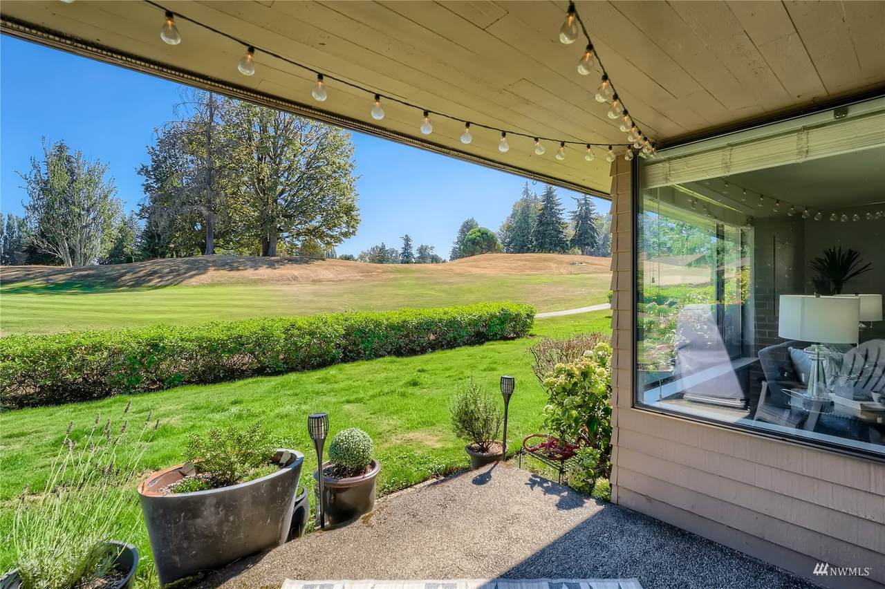 10736 Glen Acres Drive - Photo 1