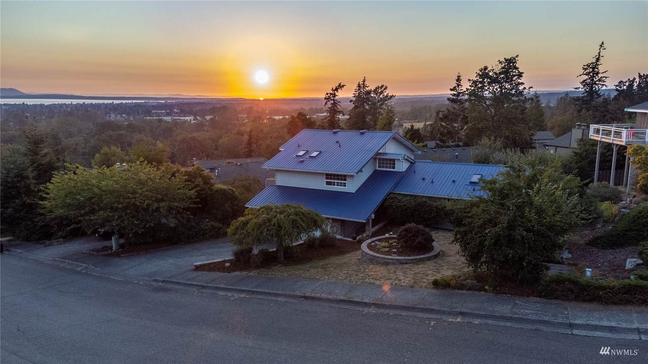 3021 Alpine Drive - Photo 1