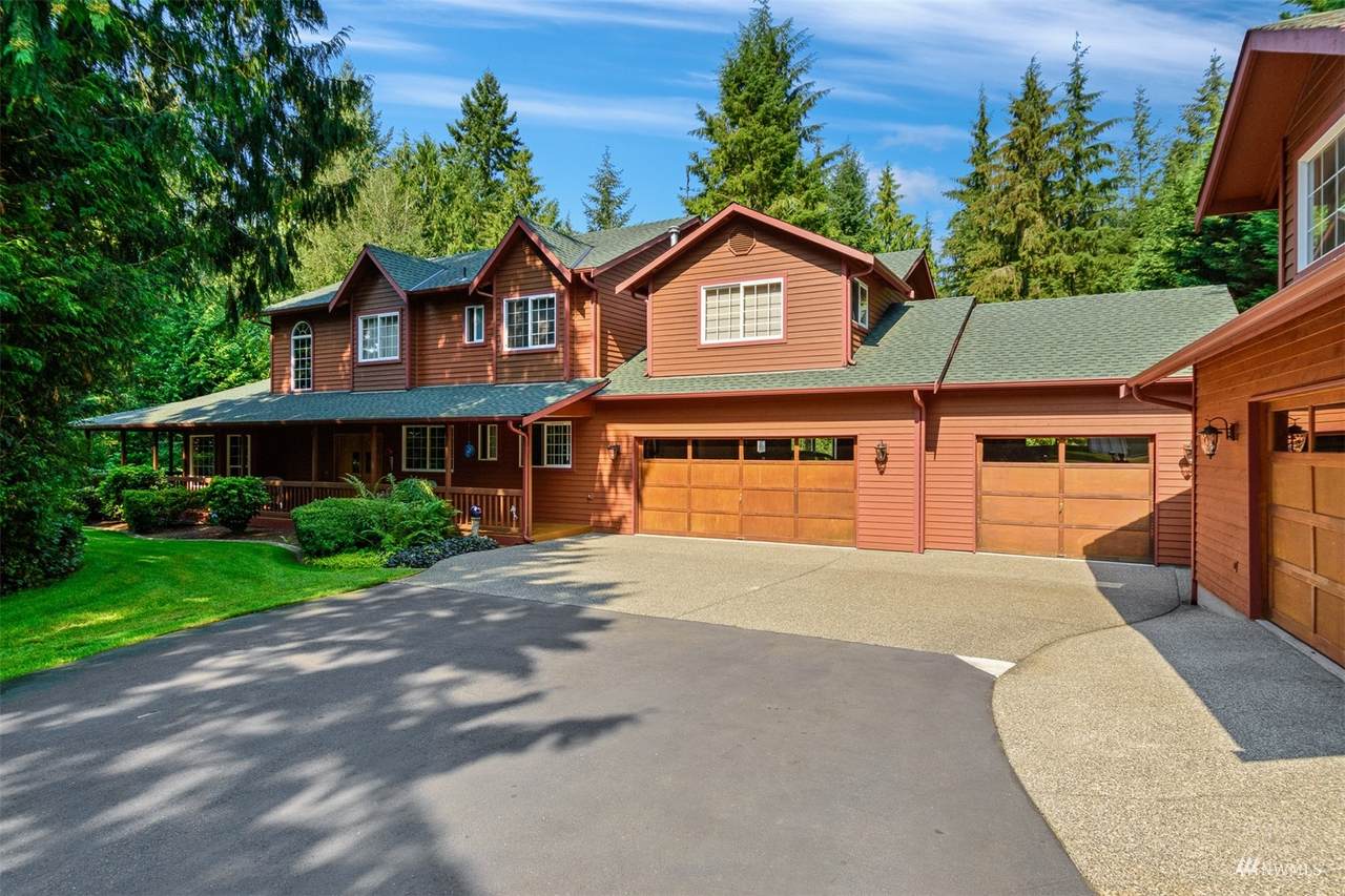 2203 258th Street - Photo 1