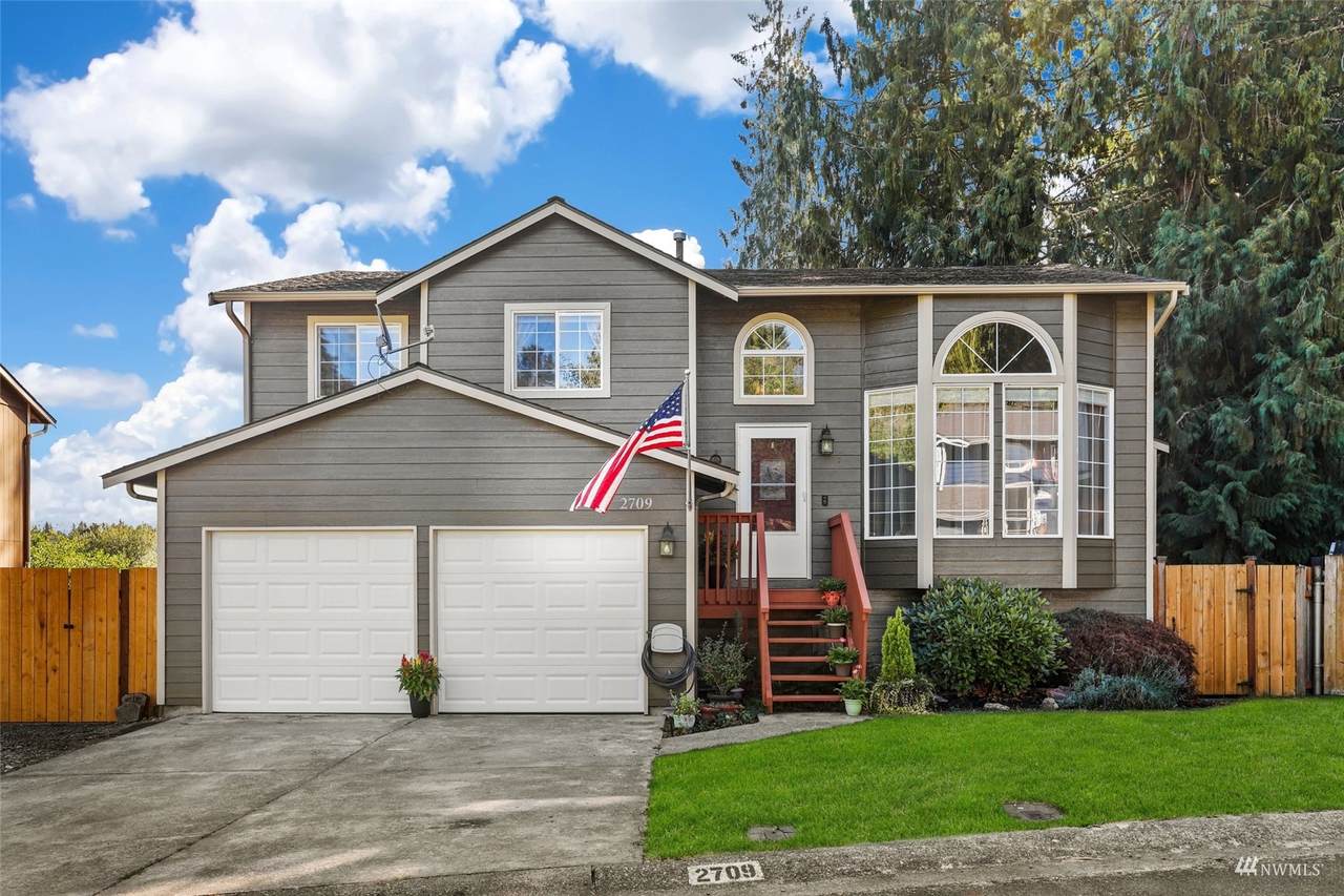 2709 94th Drive - Photo 1