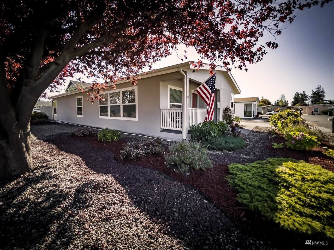 503 7th Avenue - Photo 1