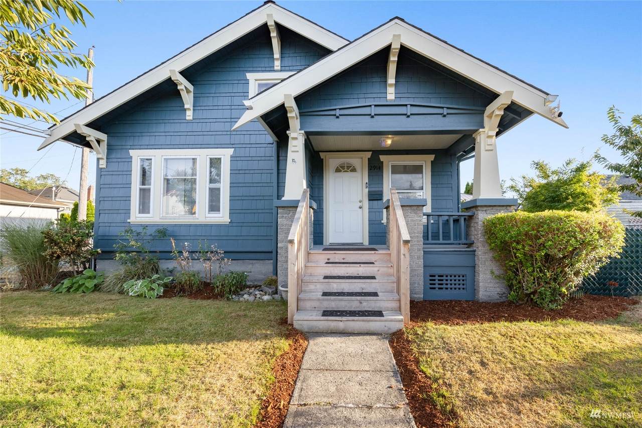 2914 54th Street - Photo 1