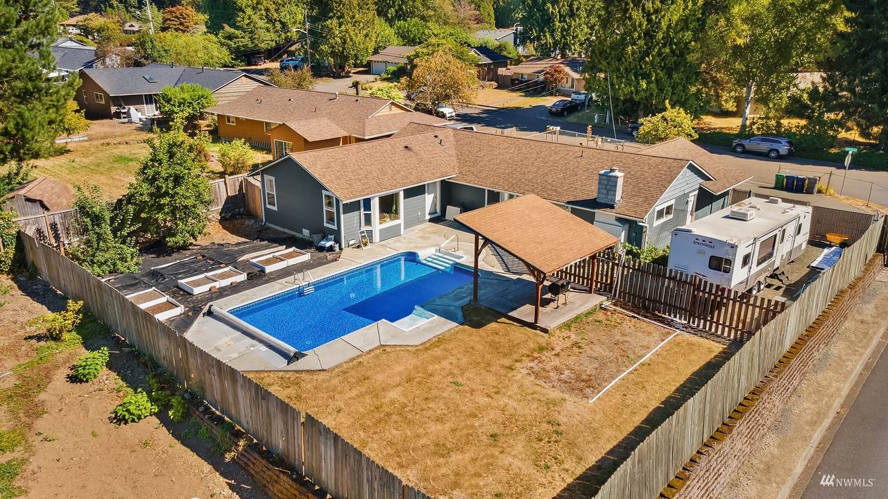 12803 111th Avenue - Photo 1