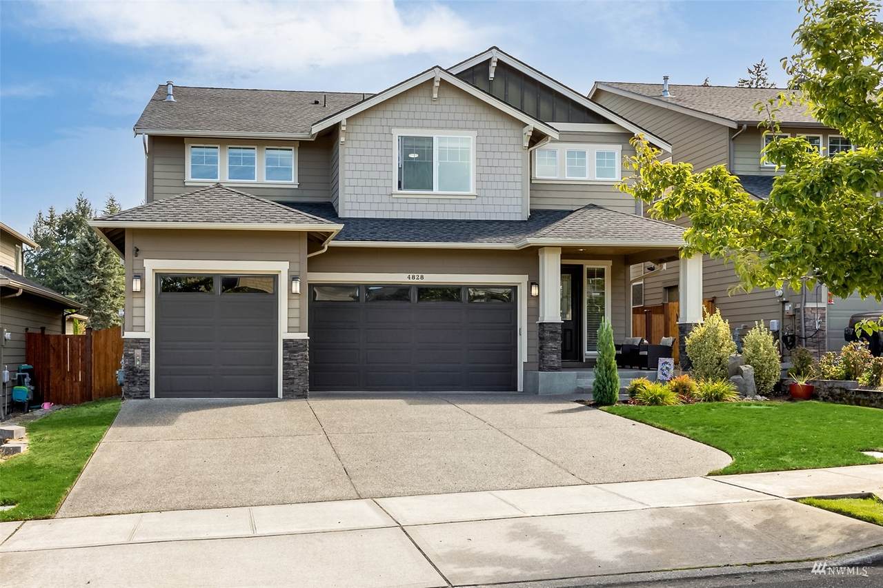 4828 Rosa Court - Photo 1