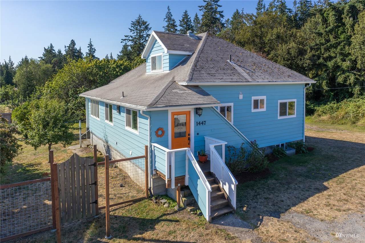 1447 25th Street - Photo 1