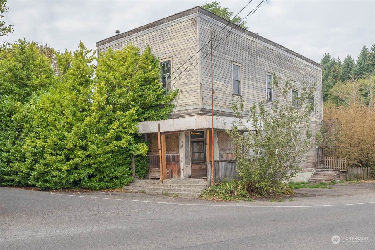21931 Dockton Road - Photo 1