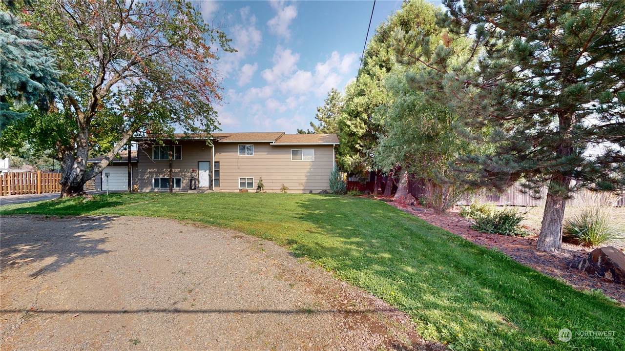 374 Newtown Road - Photo 1
