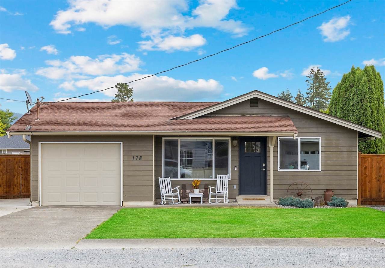 178 C Street - Photo 1