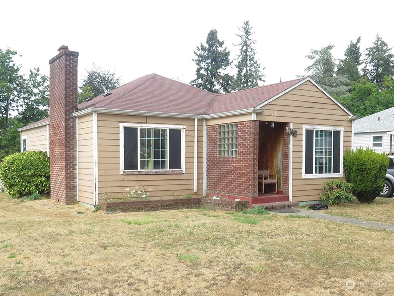 114 Shirlee Avenue - Photo 1