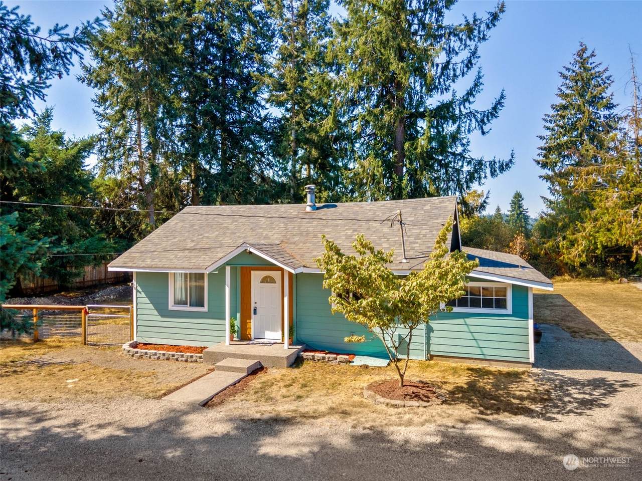 4840 176th Avenue - Photo 1