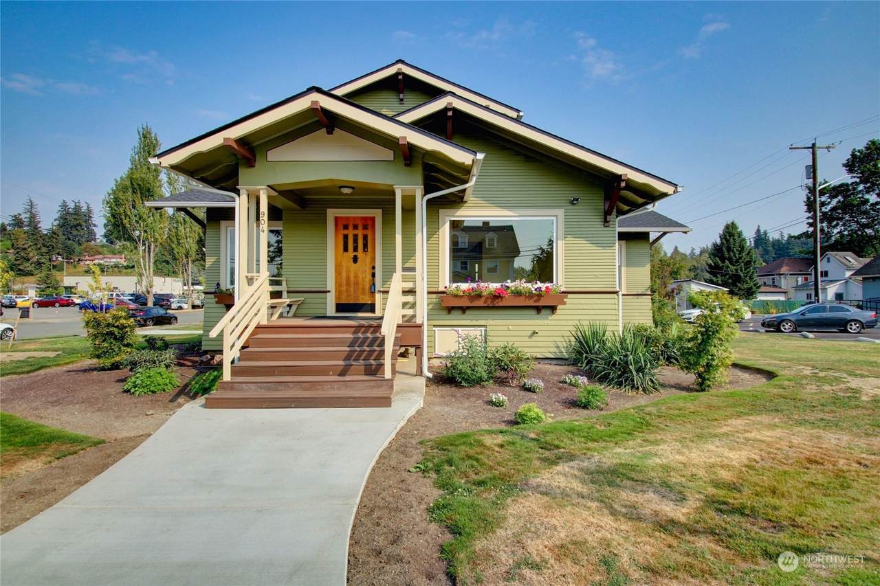 904 3rd Street - Photo 1