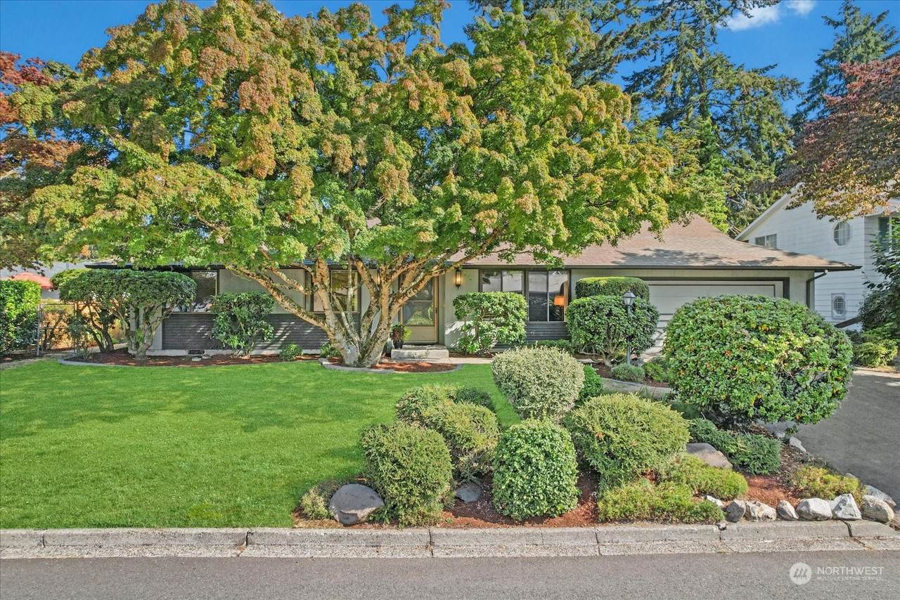 1014 323rd Street - Photo 1