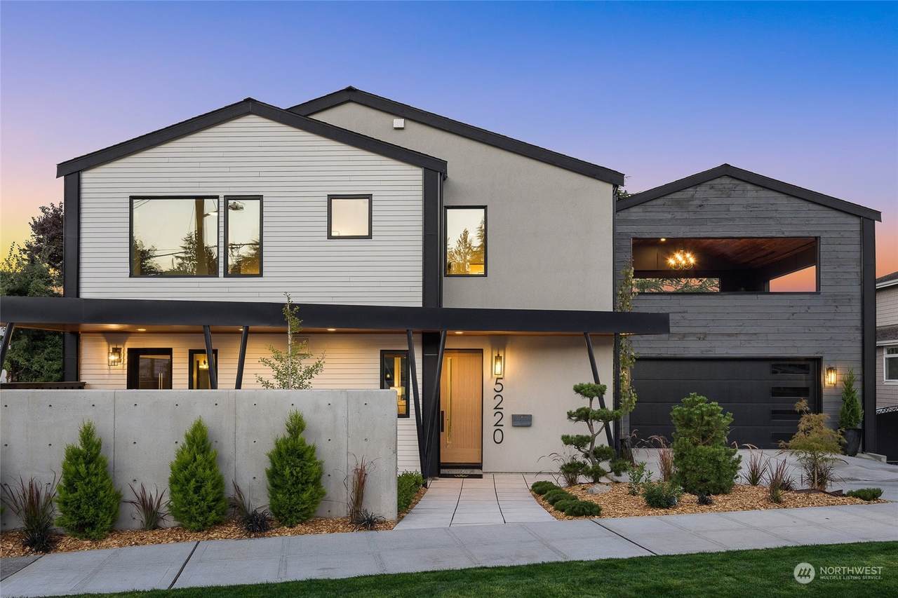 5220 57th Avenue - Photo 1