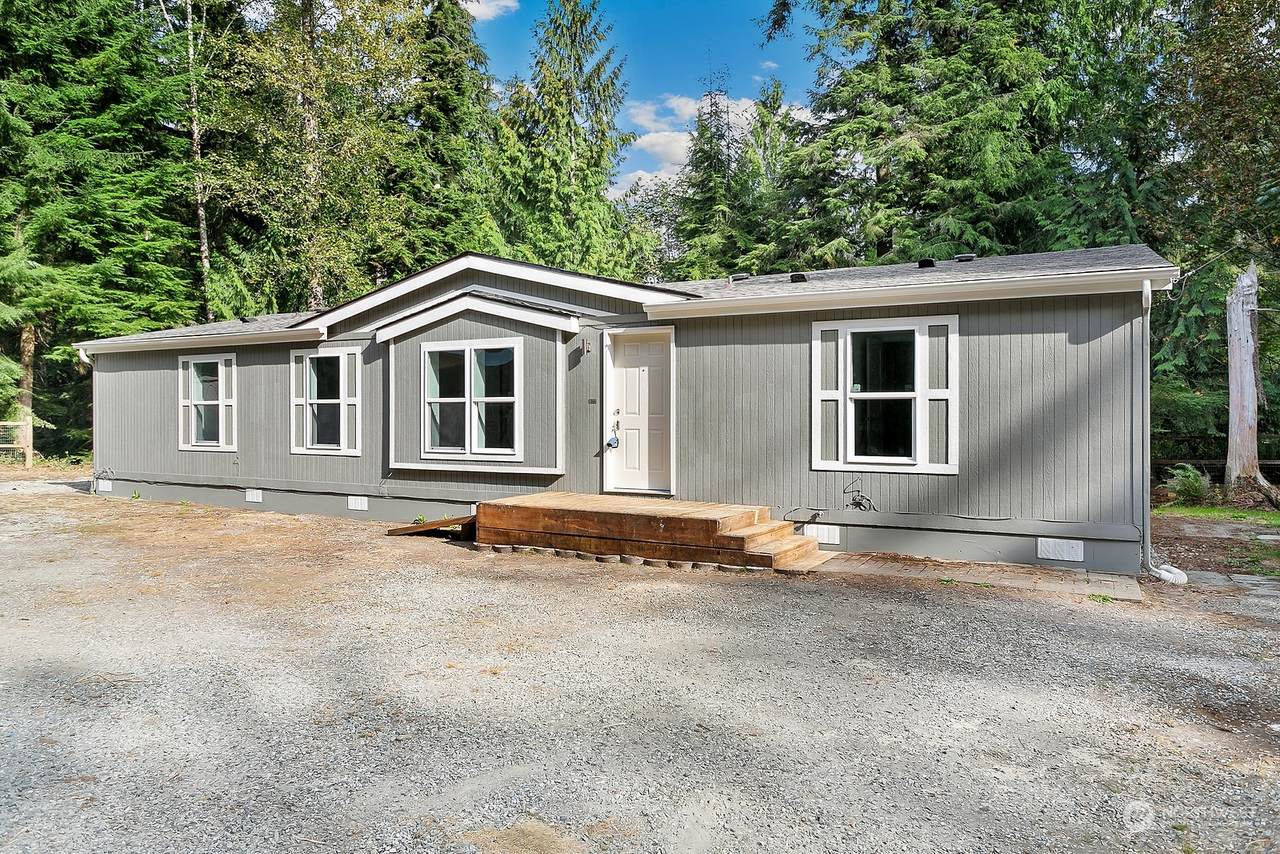 14301 228th Street - Photo 1