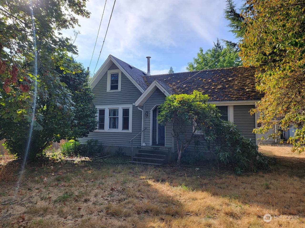 1211 Ellinor Avenue - Photo 1
