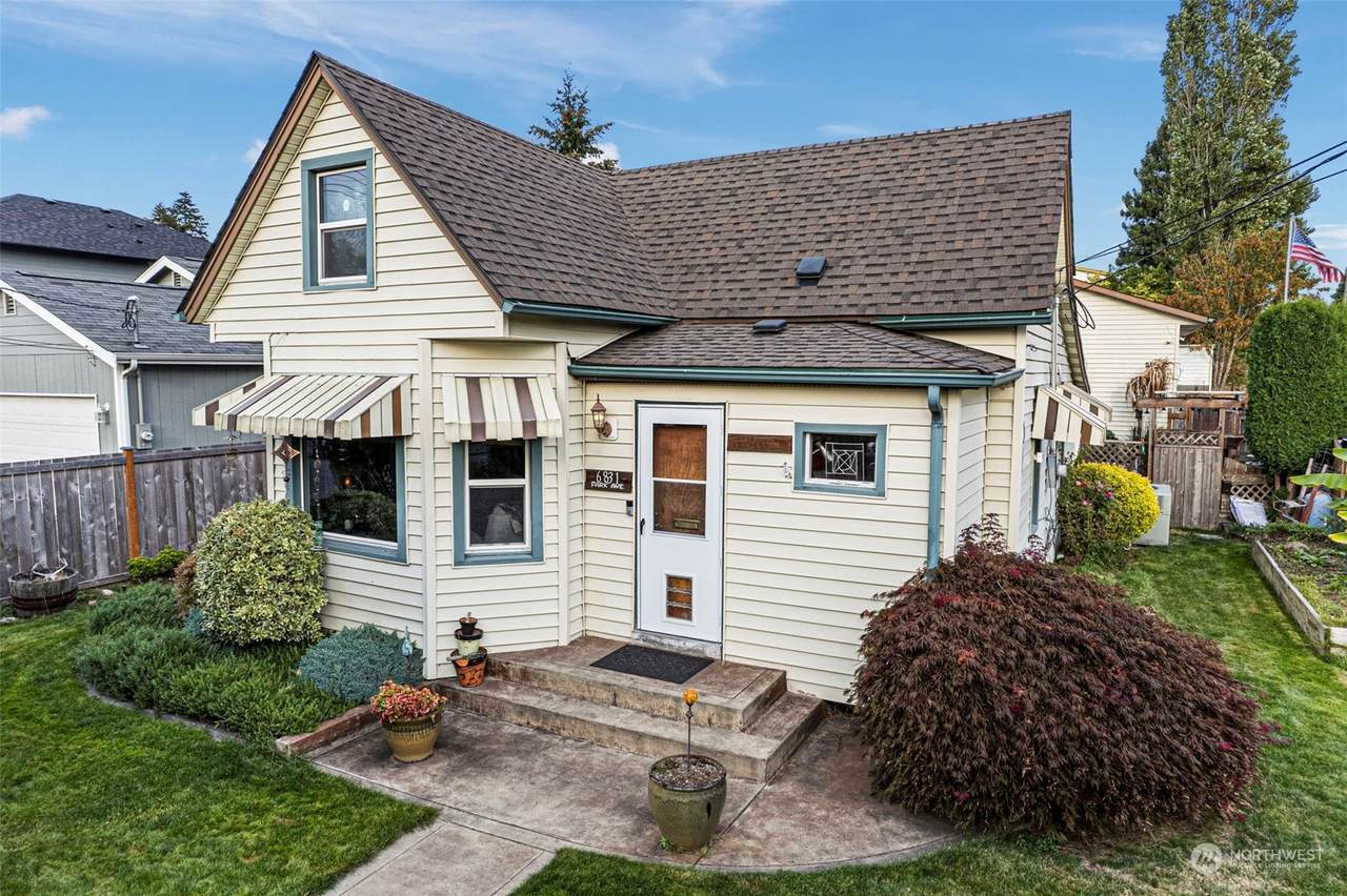 6831 Park Avenue - Photo 1
