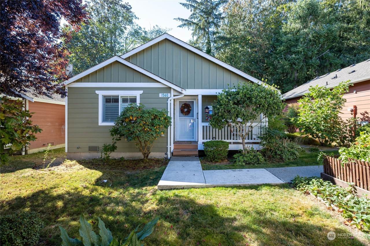 1560 Wildflower Way - Photo 1