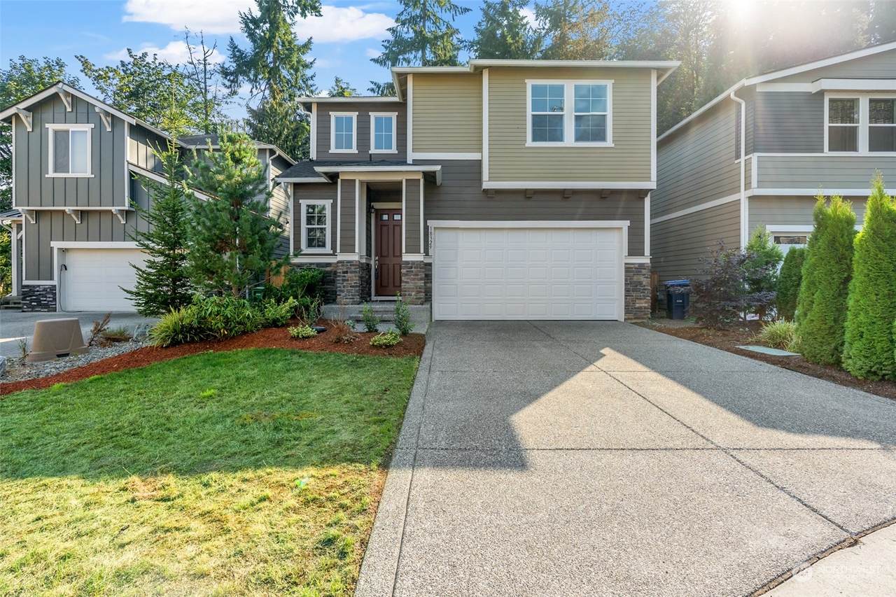 18329 3rd Drive - Photo 1