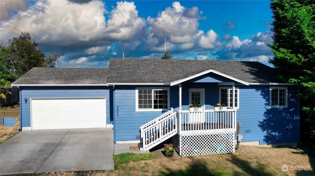 4875 Breezefair Road - Photo 1