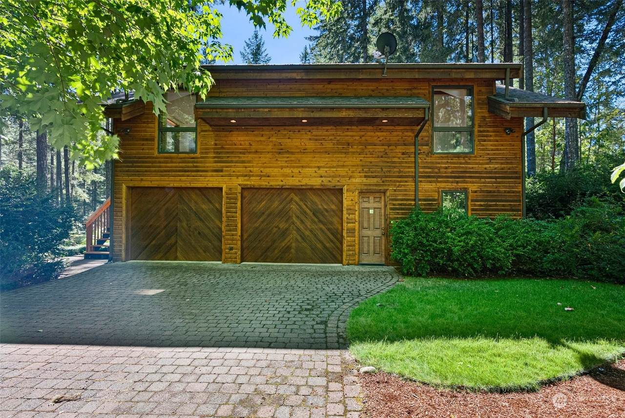 12605 144th Avenue - Photo 1