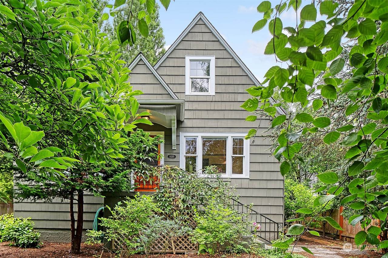 9520 6th Avenue - Photo 1