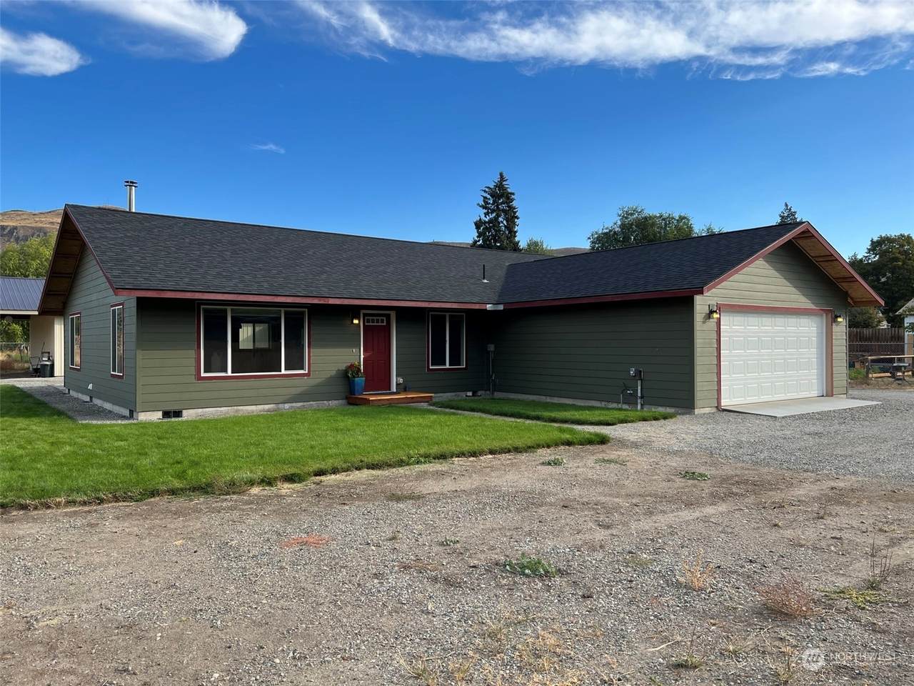 1004 Riverside Avenue - Photo 1