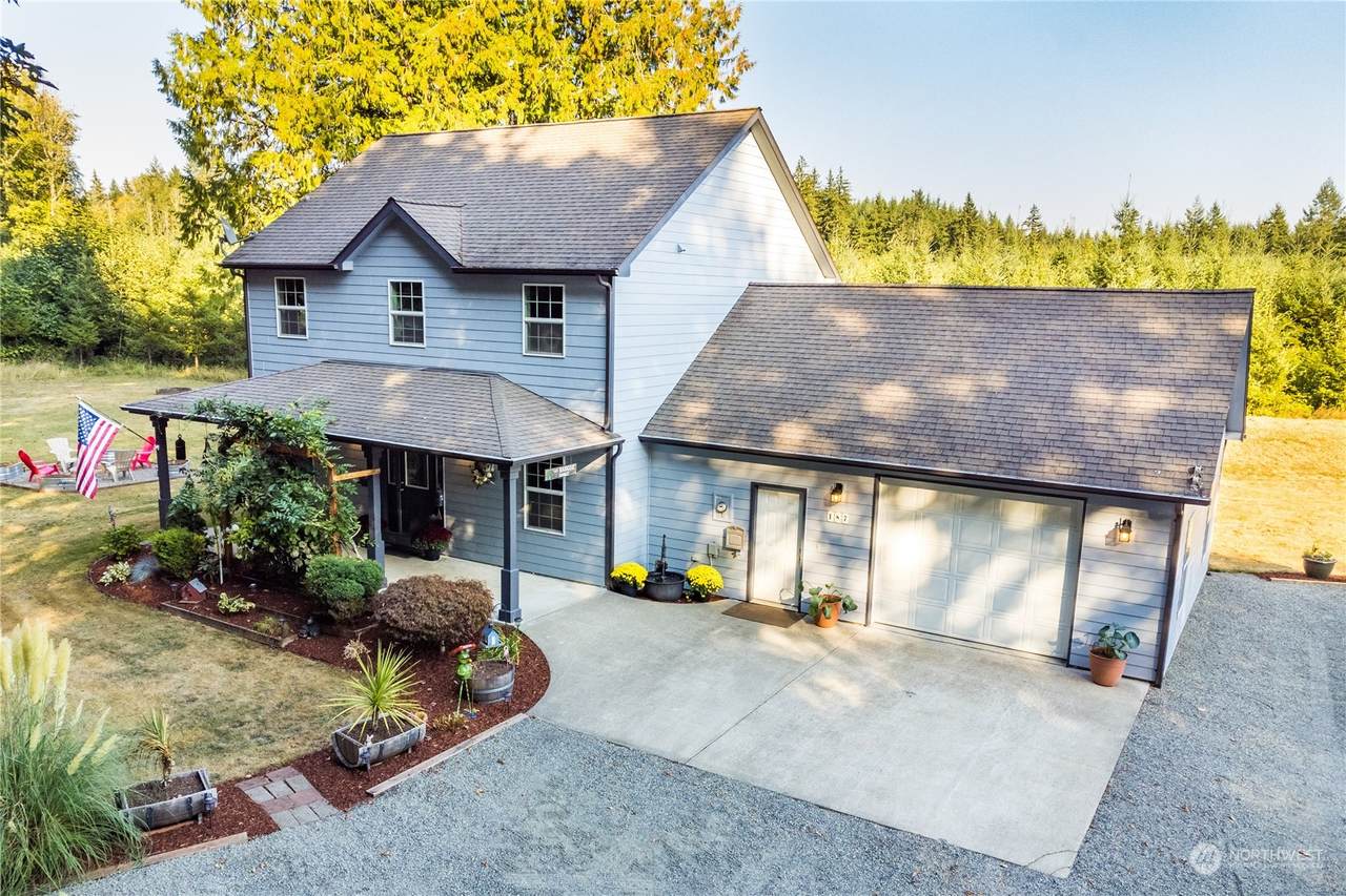 187 Trinity Drive - Photo 1