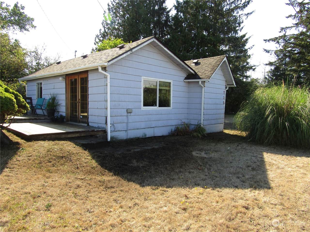 715 Sherman - Photo 1
