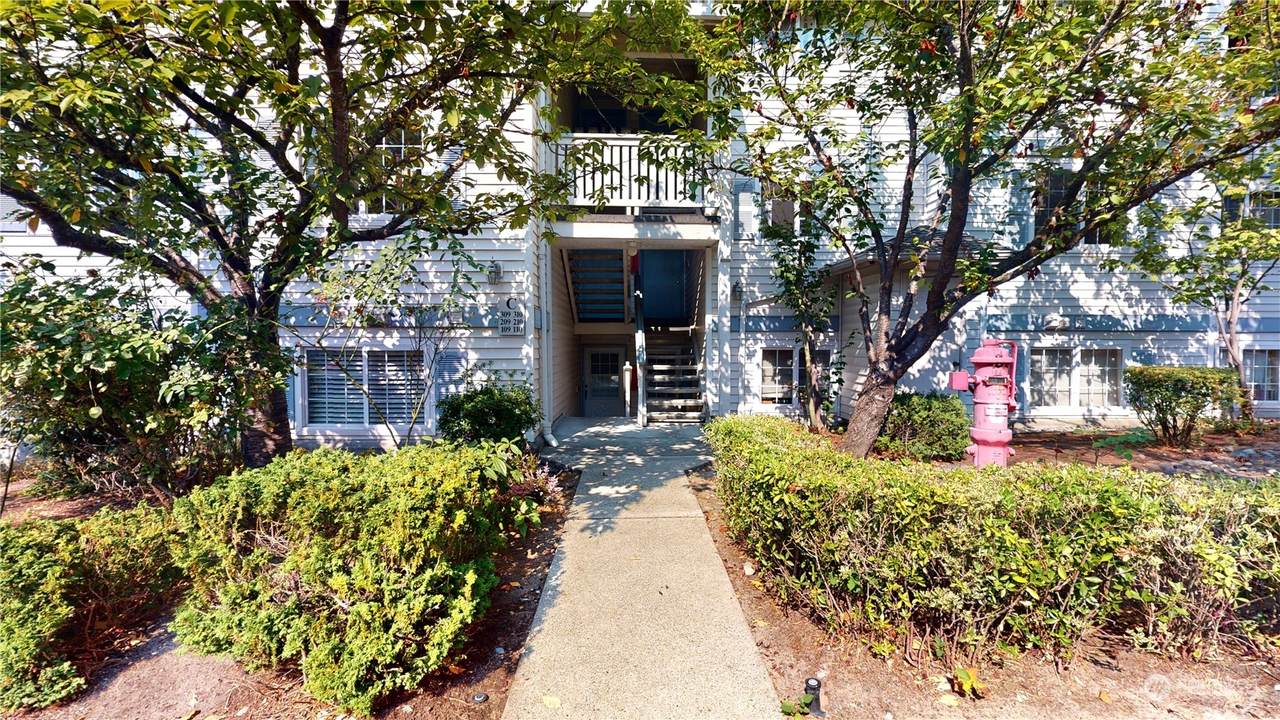 949 Aberdeen Avenue - Photo 1