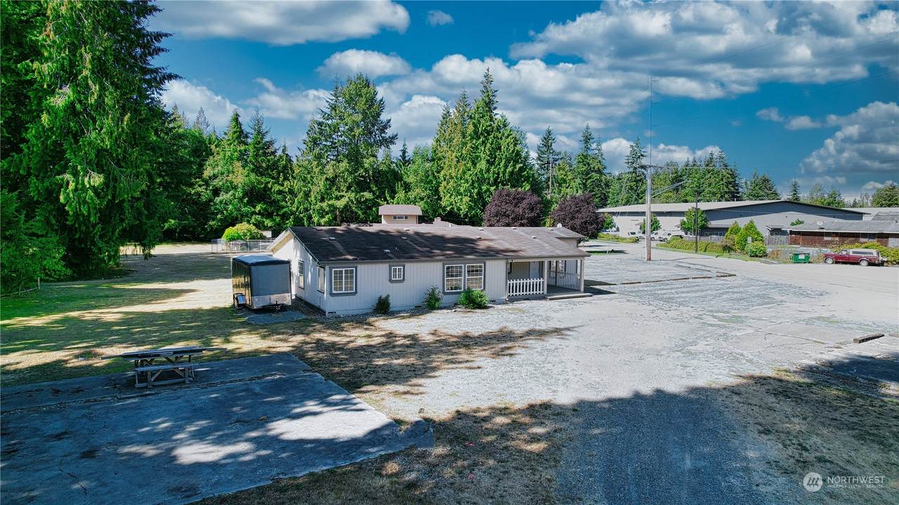 18726 Smokey Point Boulevard - Photo 1