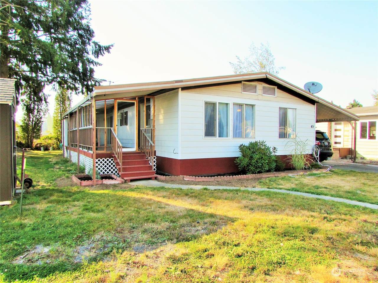 16600 25th Avenue - Photo 1