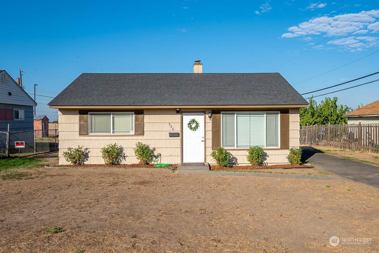 506 Juniper Drive - Photo 1