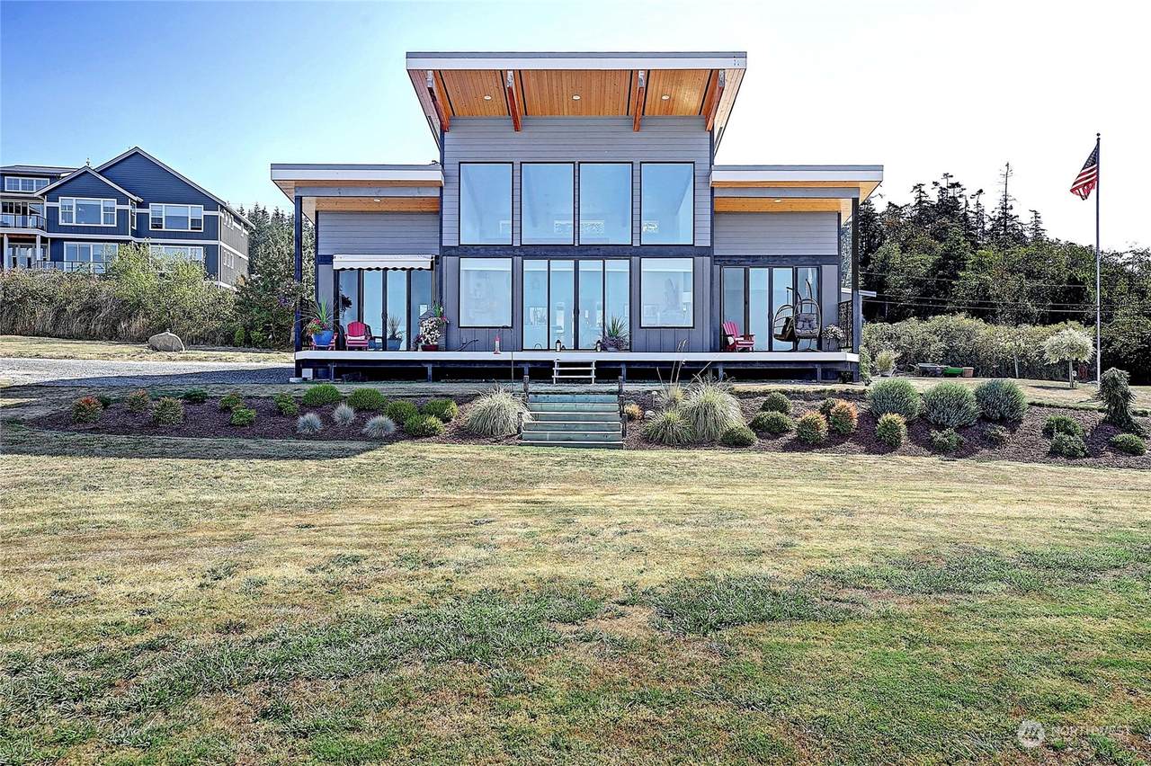 1252 Arrowhead Road - Photo 1