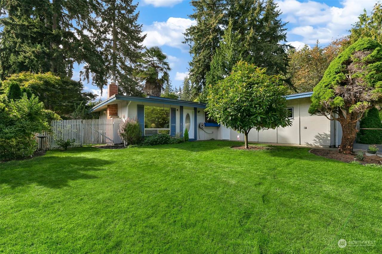 10935 119th Street - Photo 1