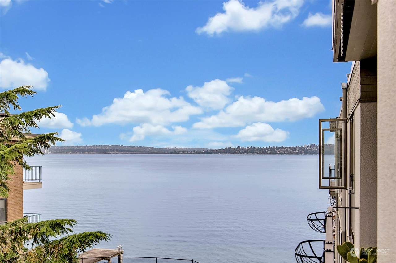 6333 Lake Washington Boulevard - Photo 1