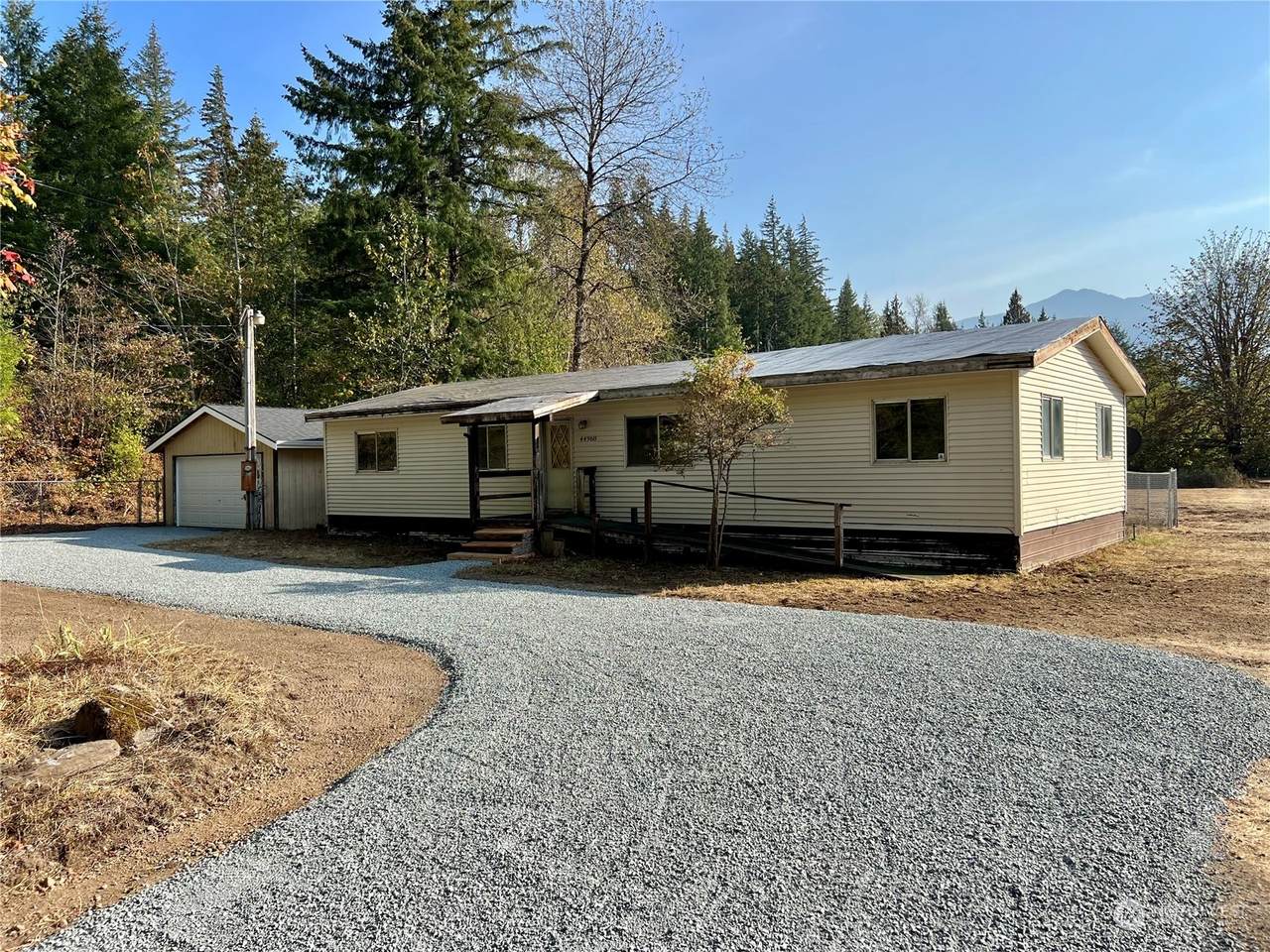 44968 Compton Lane - Photo 1