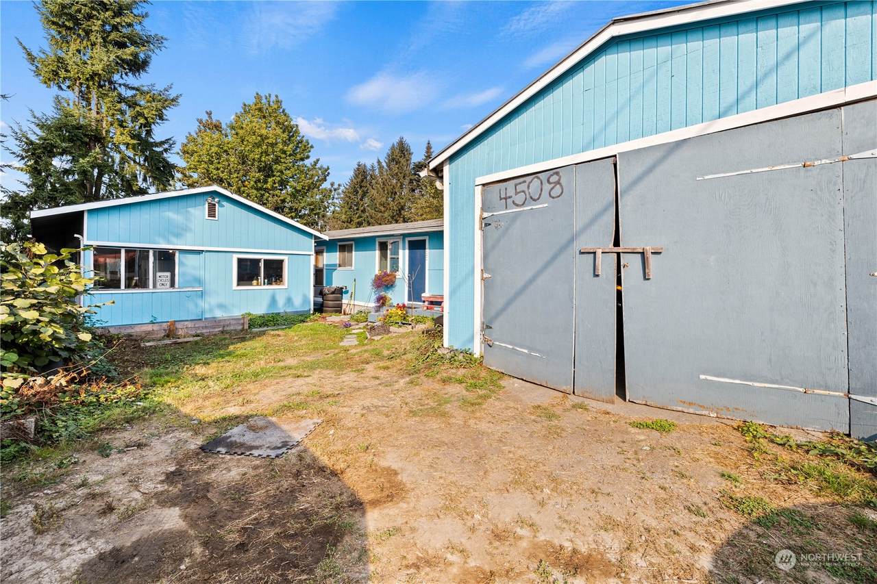 4508 87th Avenue - Photo 1