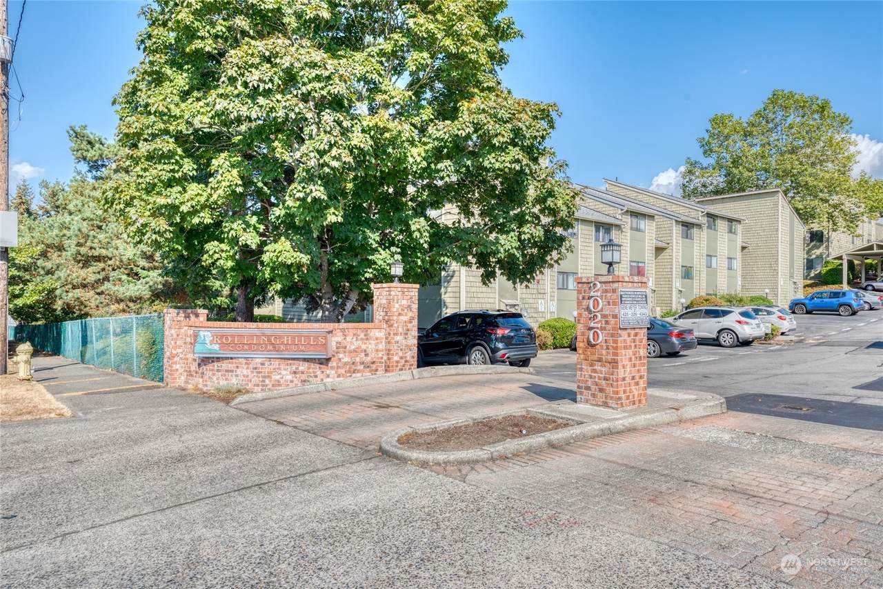 2020 Grant Avenue - Photo 1