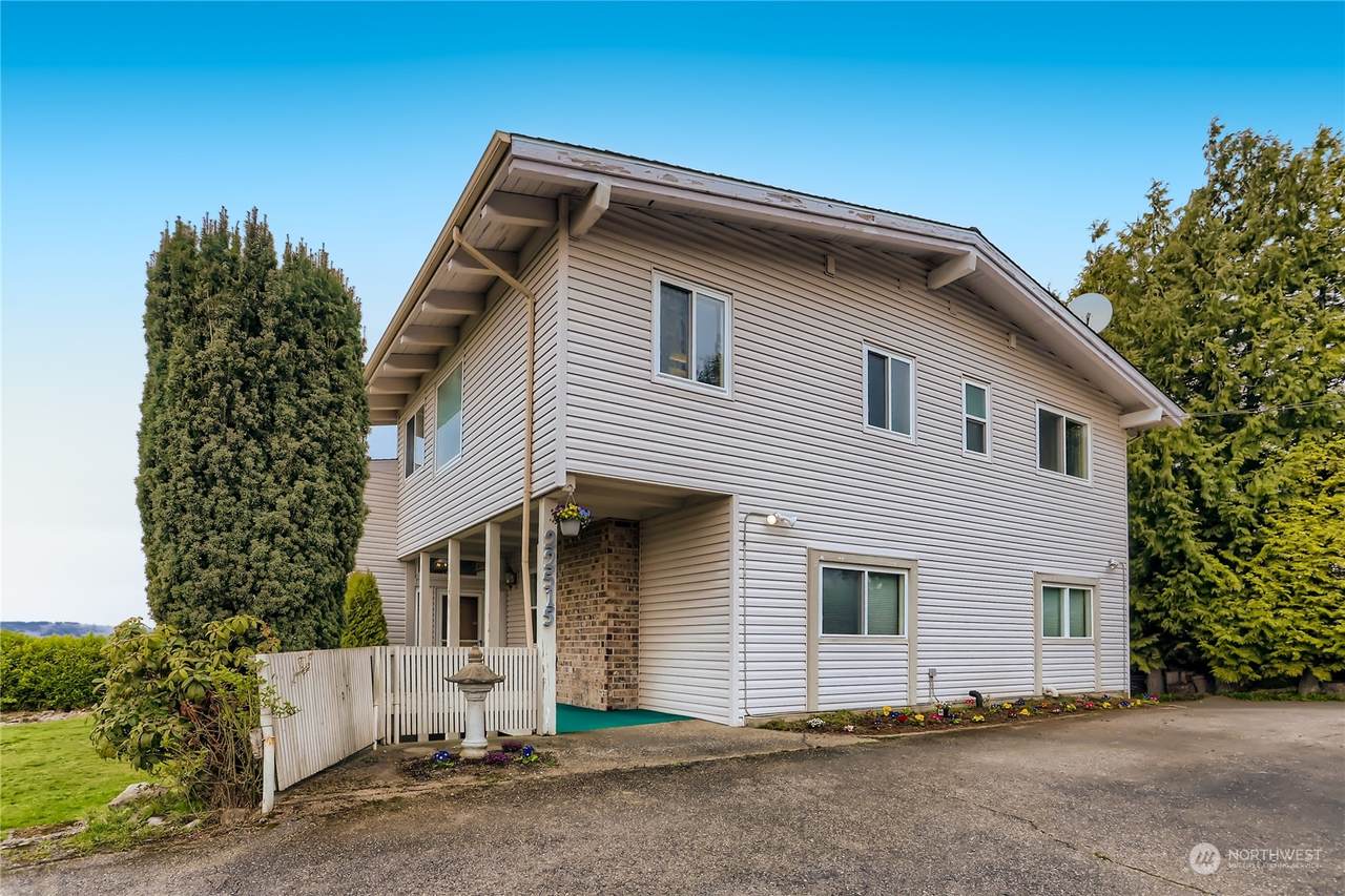 22515 10th Avenue - Photo 1