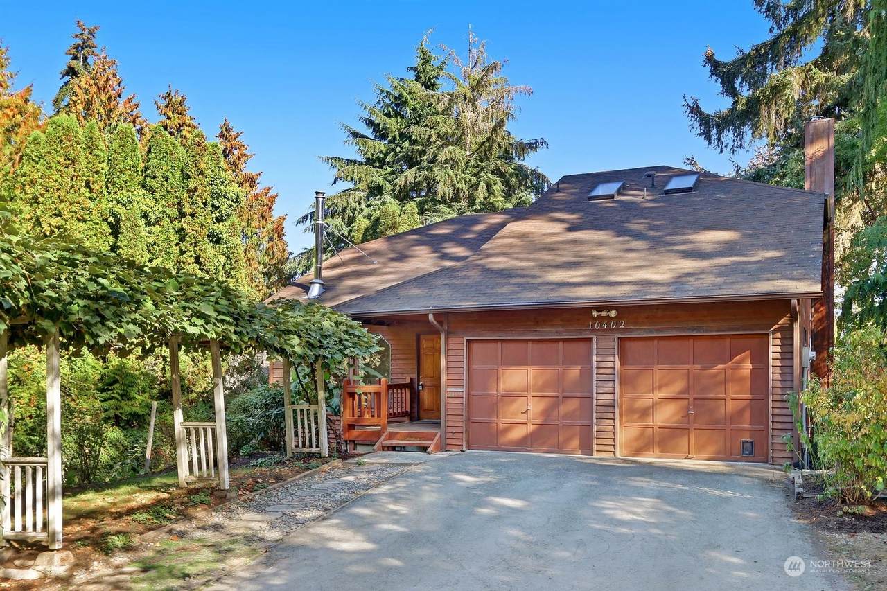 10402 35th Avenue - Photo 1