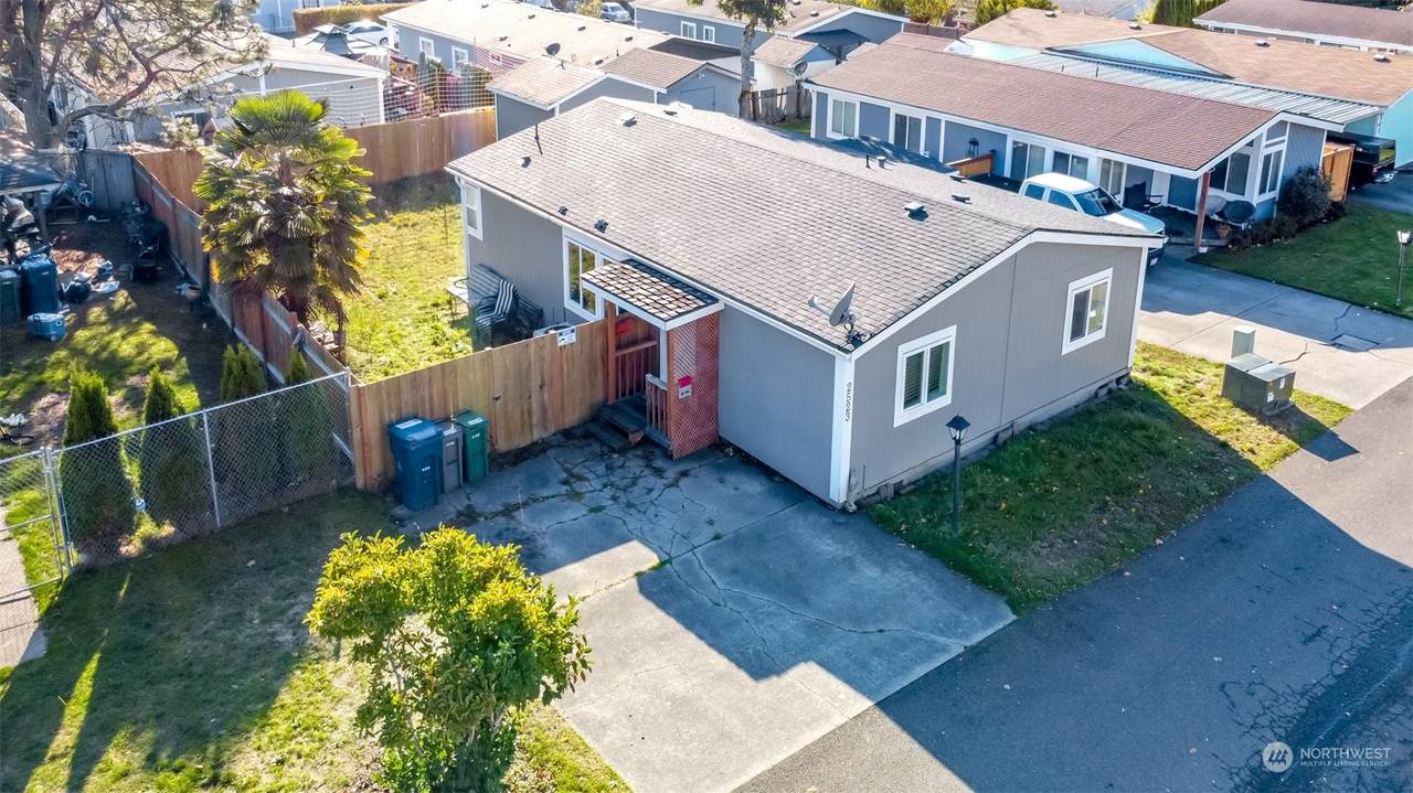 2523 371st Street - Photo 1