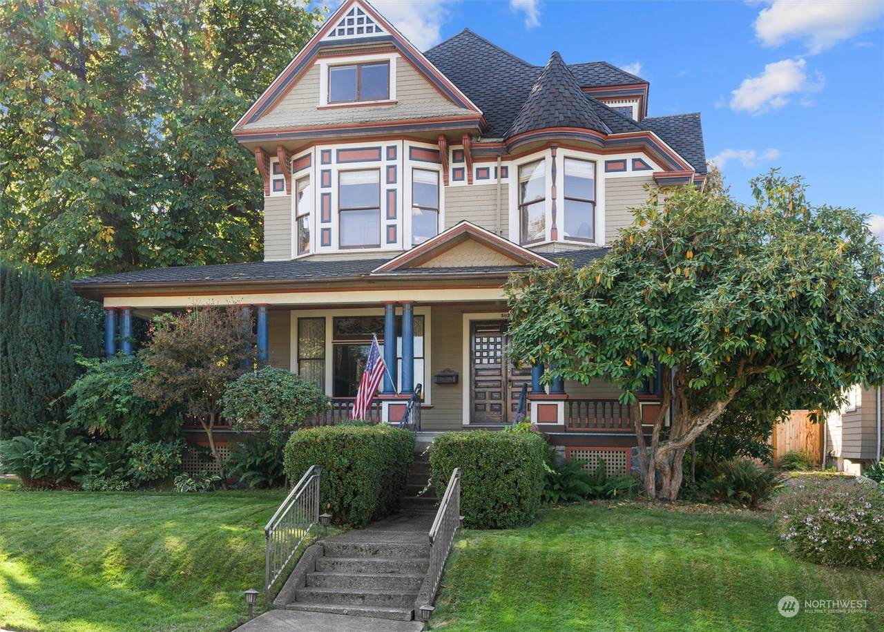 502 E Street - Photo 1