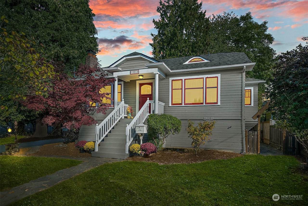 12212 Phinney Avenue - Photo 1