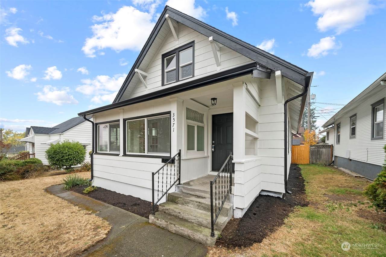 3571 G Street - Photo 1